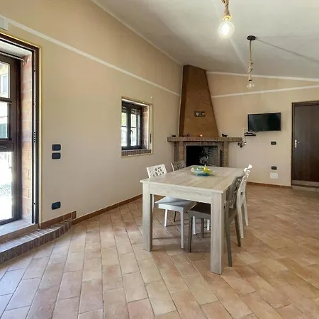 Gorgeous In With Wifi Holiday home